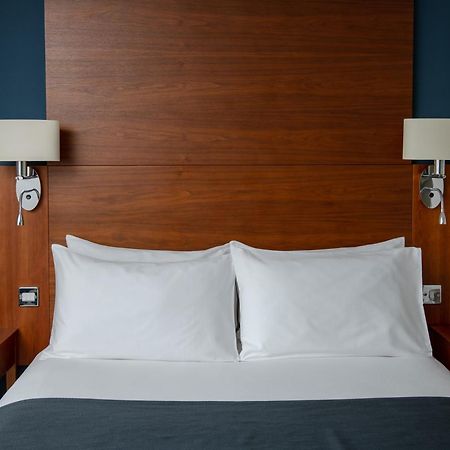 לידס Thorpe Park Hotel And Spa מראה חיצוני תמונה