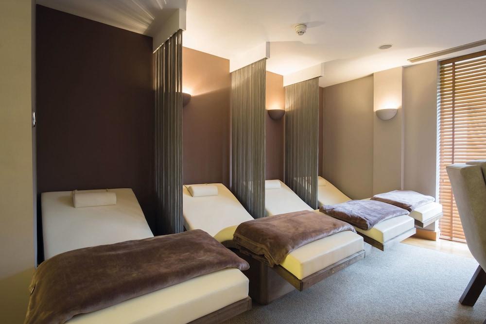 לידס Thorpe Park Hotel And Spa מראה חיצוני תמונה